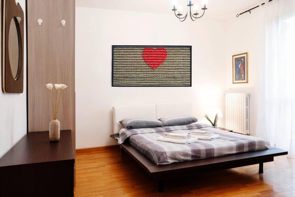 The Attico Chic Urban Free Parking Apartment Болоня Екстериор снимка